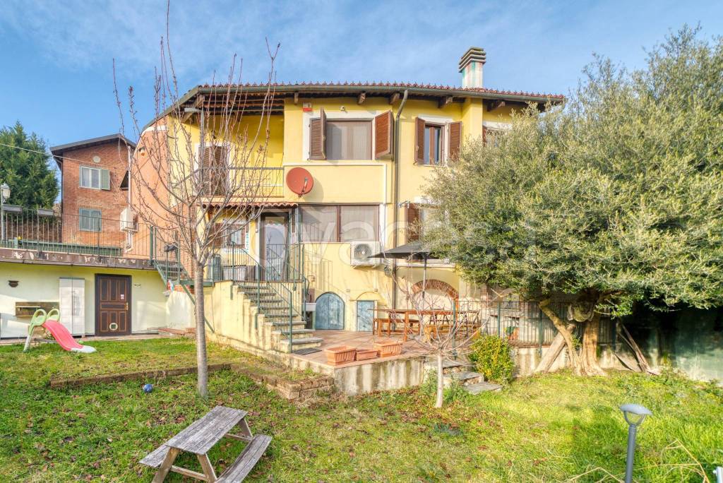 Villa in vendita a Montaldo Torinese via Trinità, 10