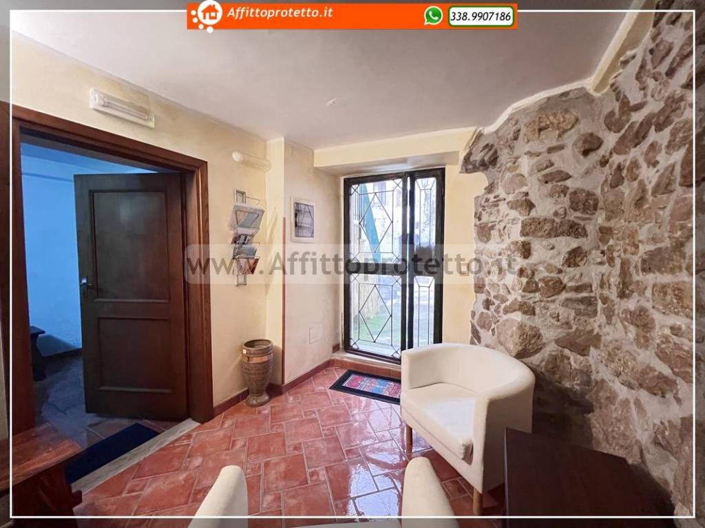 Casa Indipendente in vendita a Formia via San Luca, 28