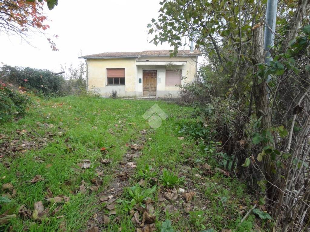 Villa in vendita a San Giorgio del Sannio via Costa d'Arco, 60