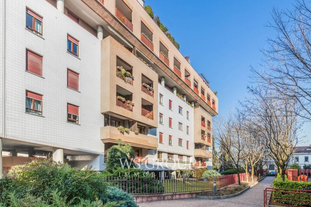 Appartamento in vendita a Monza via Gaetana Agnesi, 5