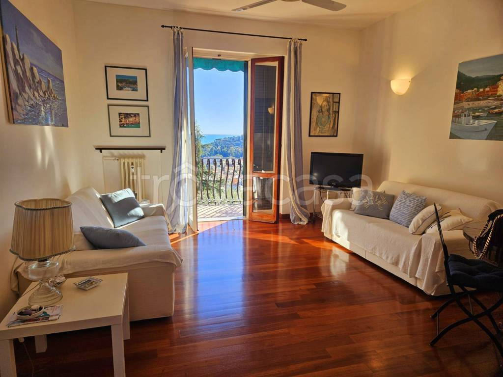 Appartamento in vendita a Santa Margherita Ligure viale Privato Paradiso, 1