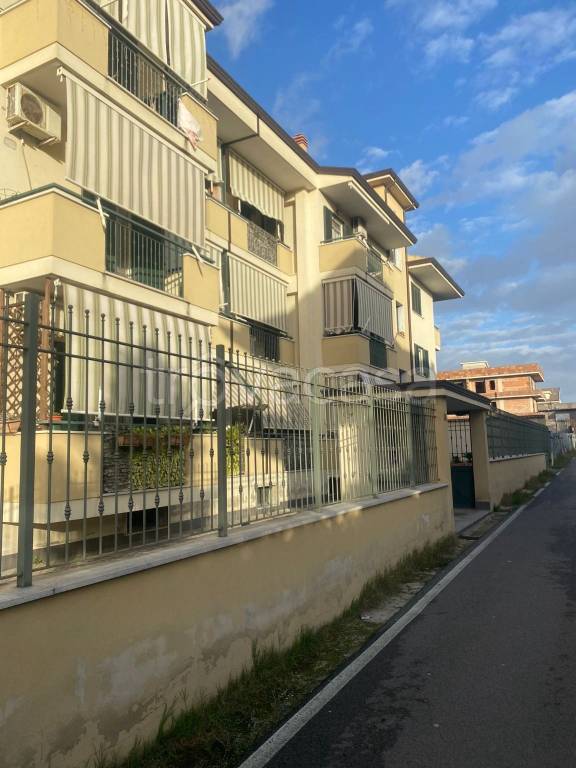 Appartamento in vendita a Macerata Campania via Volturno