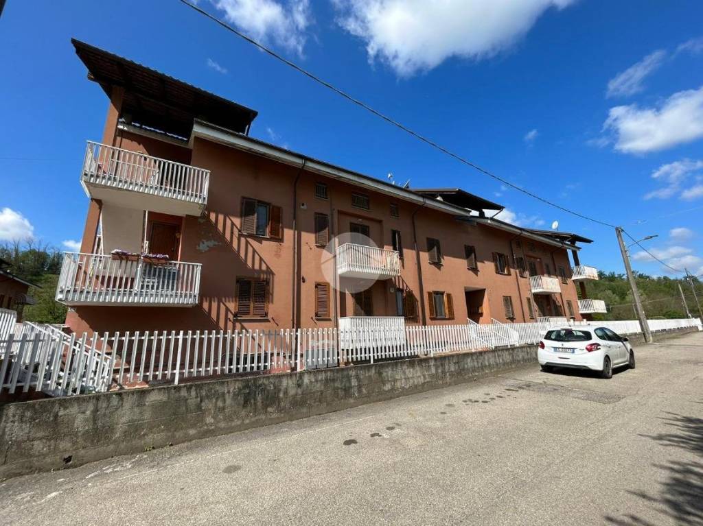 Appartamento in vendita a Castagnole Monferrato via Calcini, 12