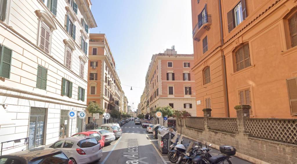 Appartamento in affitto a Roma via Alessandria