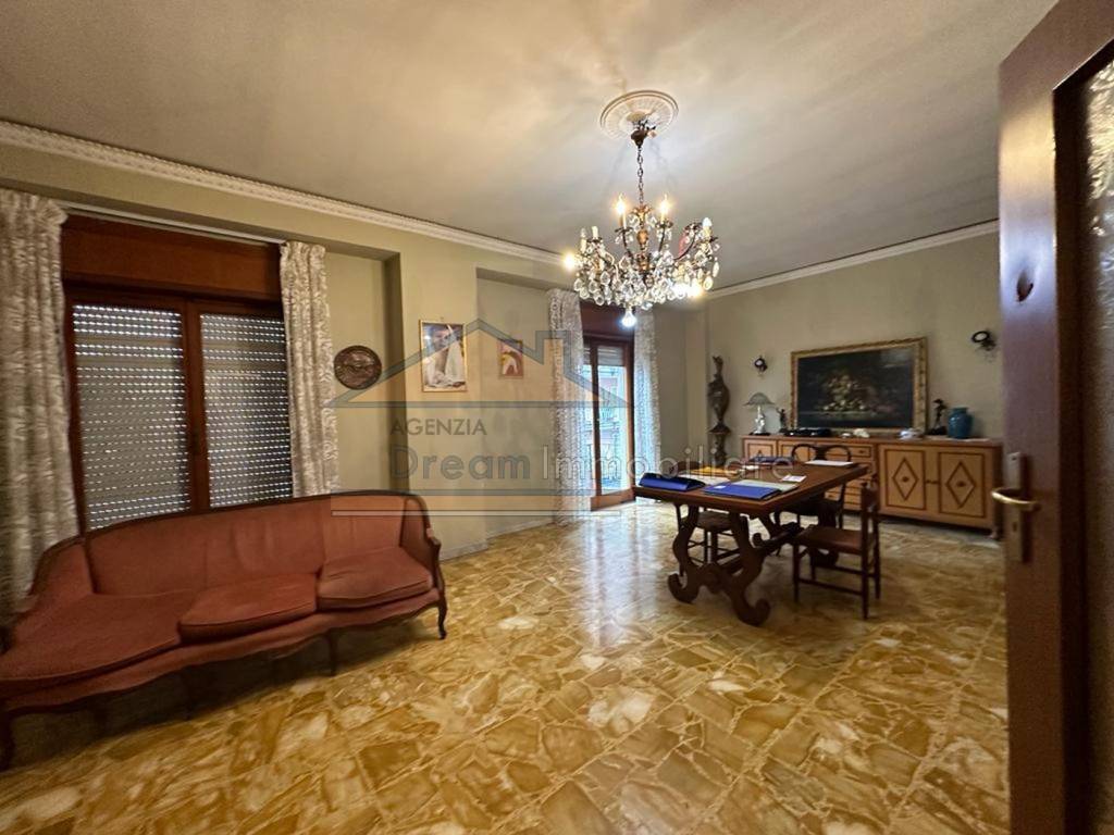 Appartamento in vendita a Giugliano in Campania via Aniello Palumbo