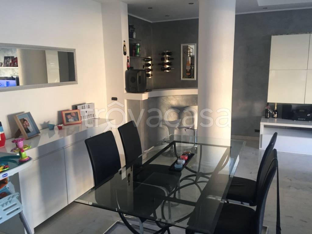 Appartamento in vendita a Ventimiglia vai Nino Lamboglia s.n.c