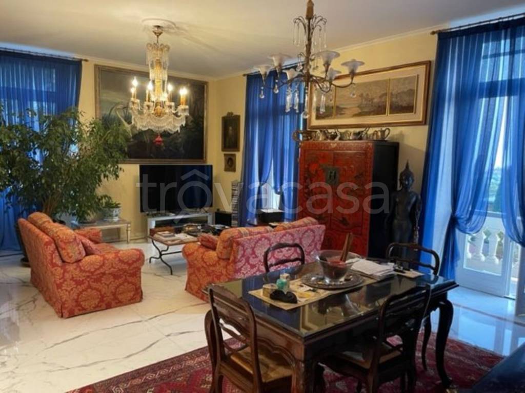 Appartamento in vendita a Bordighera via Romana s.n.c