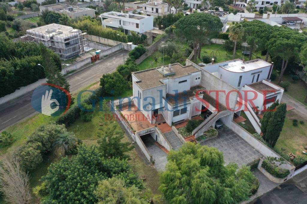 Villa in vendita a Lecce via Potenza, 16