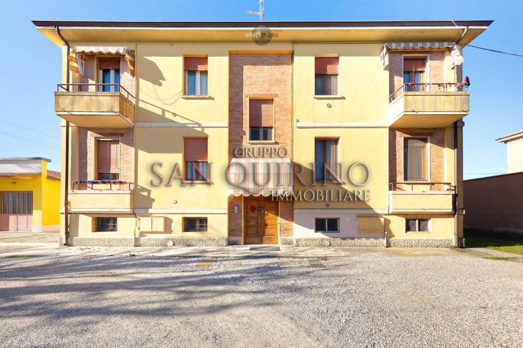 Appartamento in vendita a San Felice sul Panaro via Villanova, 1947