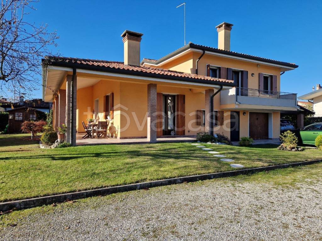 Villa in vendita a Musile di Piave via Giacomo Puccini, 7