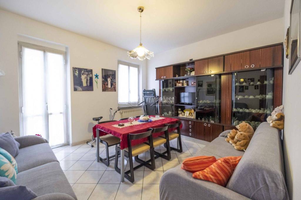 Appartamento in vendita a Novara via Guglielmo Marconi