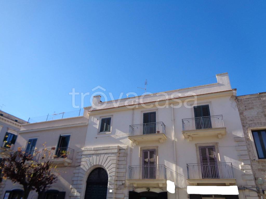 Appartamento in vendita a Palo del Colle corso Vittorio Emanuele