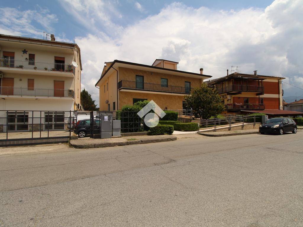 Ufficio in affitto a Montalto Uffugo corso Italia
