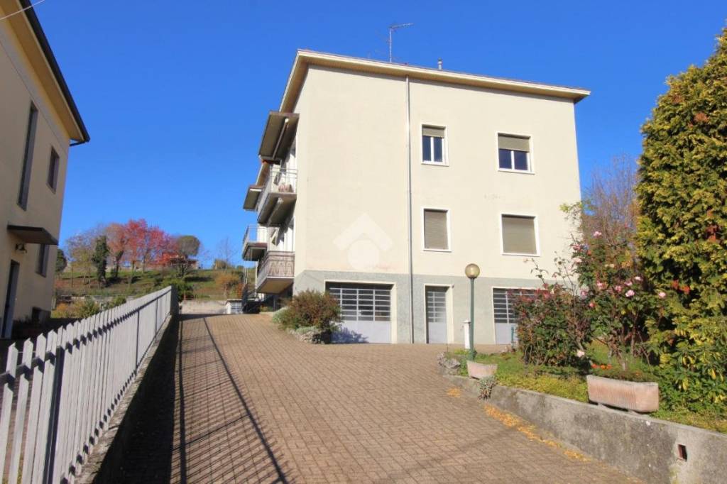 Appartamento in vendita a Briosco via Giovanni Pascoli, 40