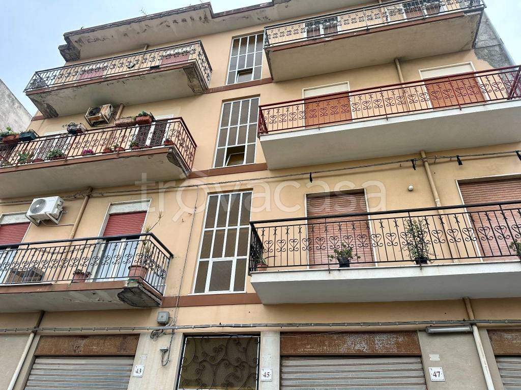 Appartamento in vendita a Barcellona Pozzo di Gotto via Case Nuove, 49