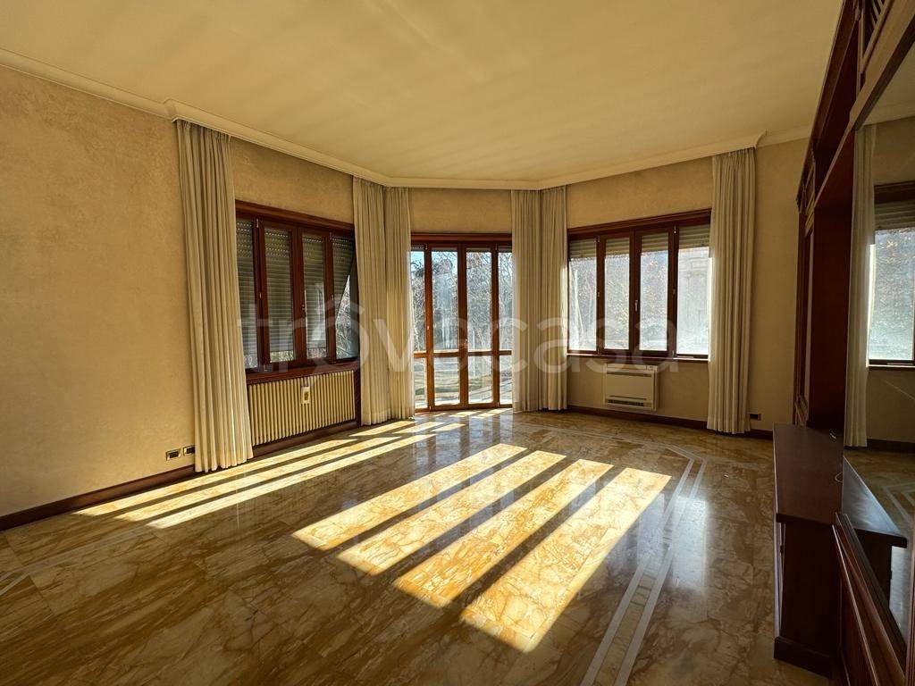 Appartamento in vendita a Cosenza via Monte San Michele, 1