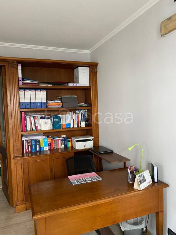 Ufficio in in affitto da privato a Frosinone via Marco Minghetti, 60