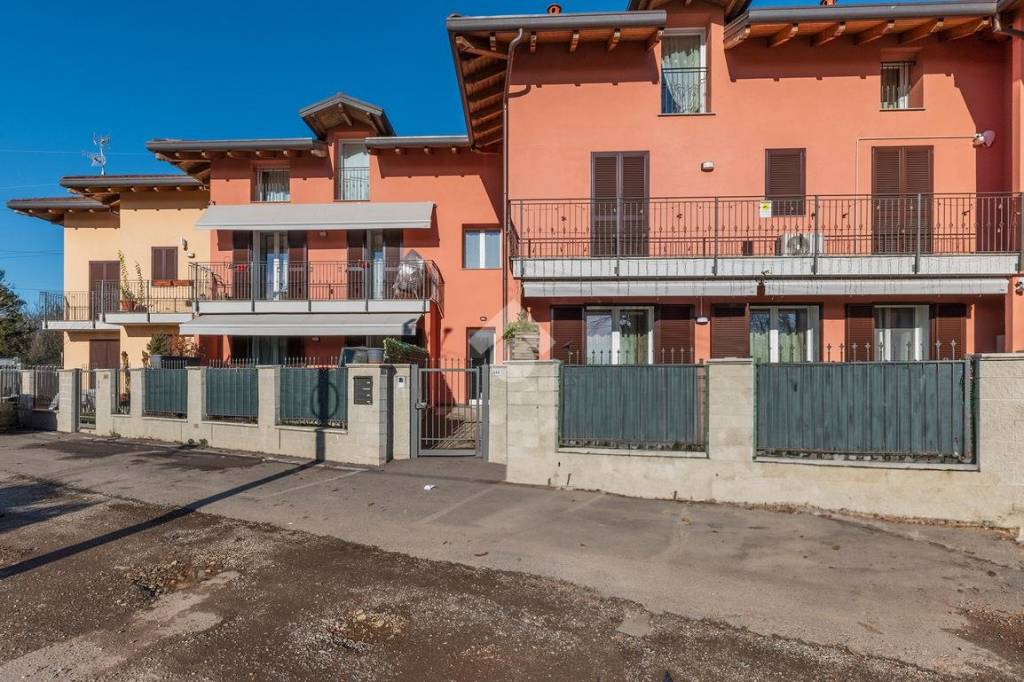 Appartamento in vendita a Marnate via Bellini, 280