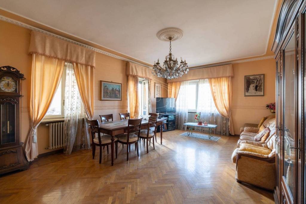 Appartamento in vendita a Torino corso Brunelleschi, 129