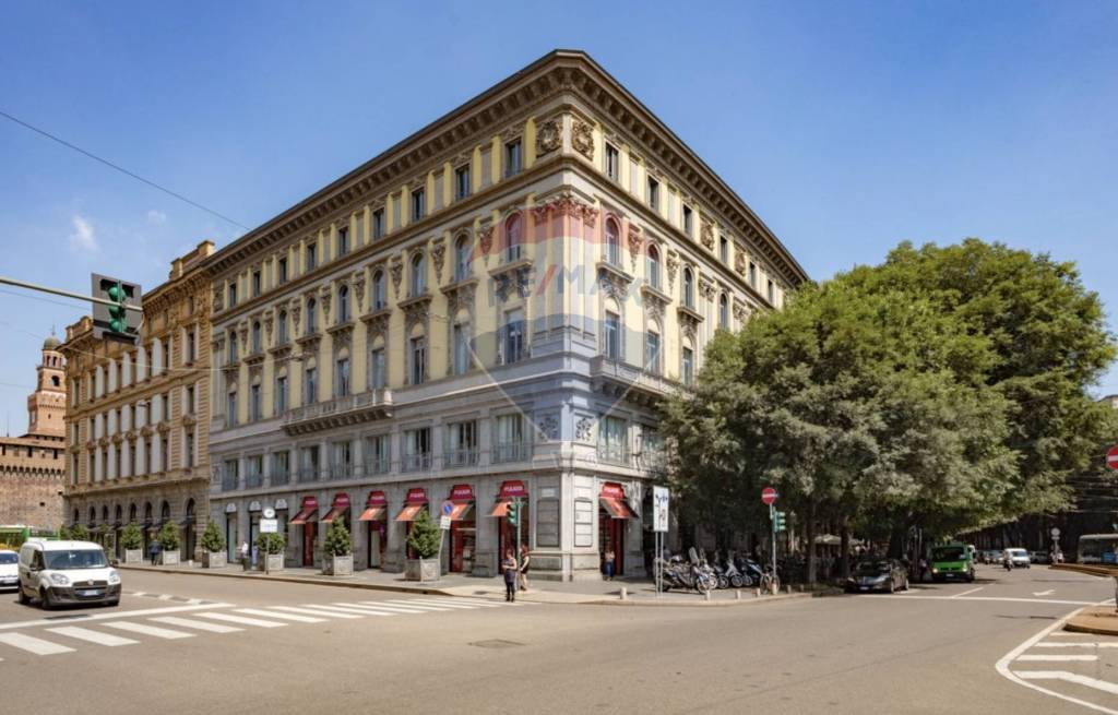Ufficio in affitto a Milano piazzale Luigi Cadorna, 4