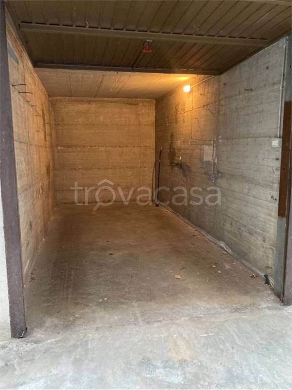 Garage in vendita a Cologno Monzese