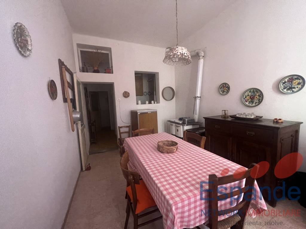Appartamento in vendita ad Alto Reno Terme