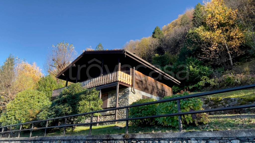 Villa in vendita a Morbegno frazione Arzo, 7