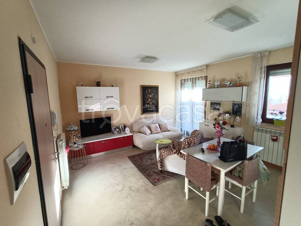 Appartamento in vendita a Civitanova Marche via Custoza, 33