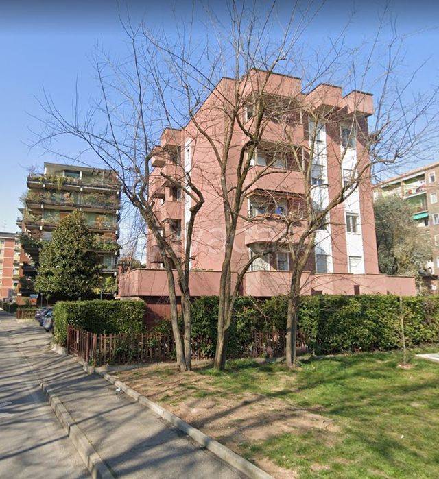 Appartamento in vendita a Trezzano sul Naviglio via Giuseppe Giusti