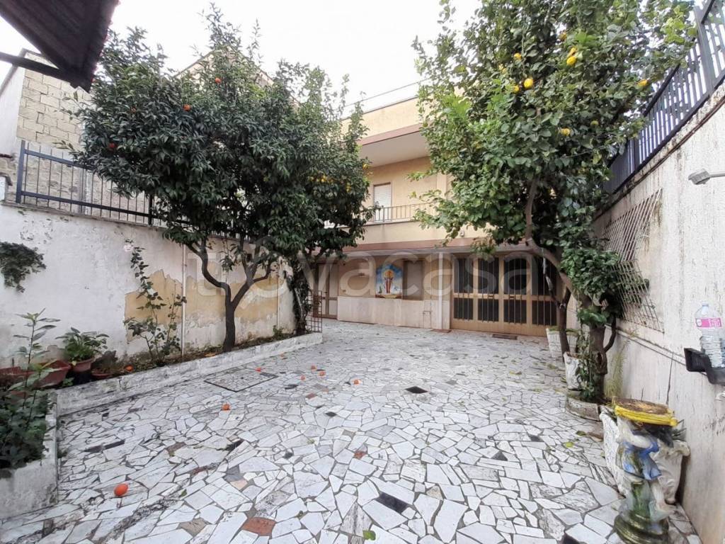 Casa Indipendente in vendita a Caivano corso Umberto
