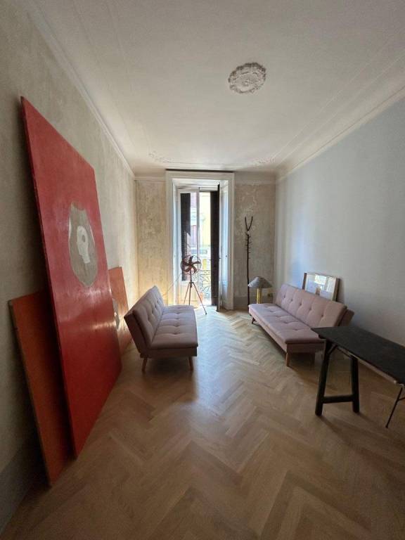 Appartamento in vendita a Milano via Donatello
