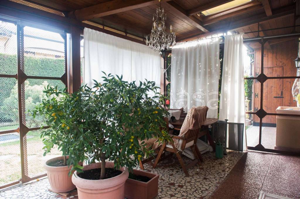 Villa a Schiera in vendita a Verona via apollo 7