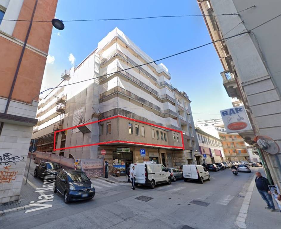 Ufficio in vendita a Campobasso via Giuseppe Garibaldi