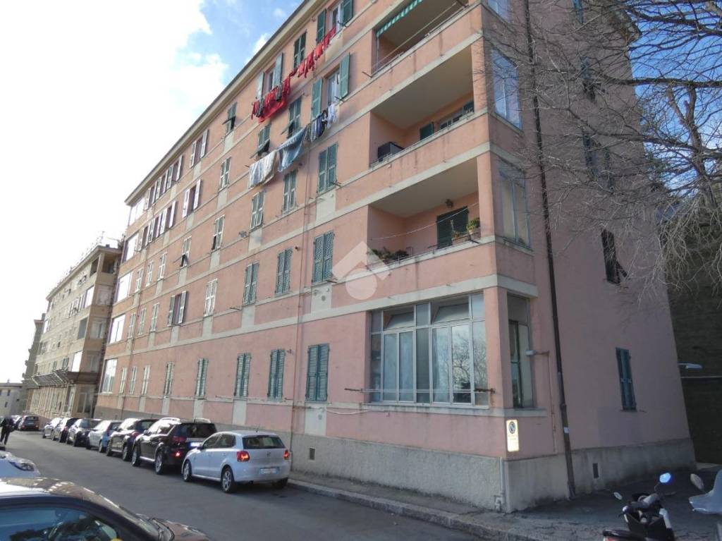 Appartamento in vendita a Genova via all'Asilo Davide e Delfina Garbarino, 25