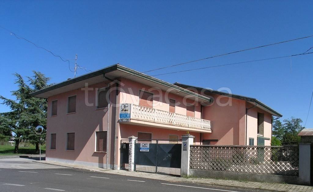 Appartamento in vendita a Palazzolo dello Stella via della Laguna, 121