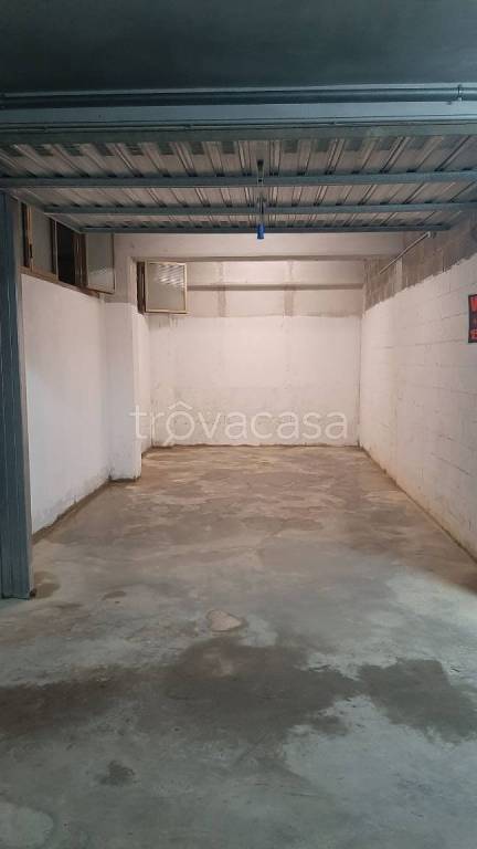 Garage in vendita a Riva Ligure via Aurelia, 10