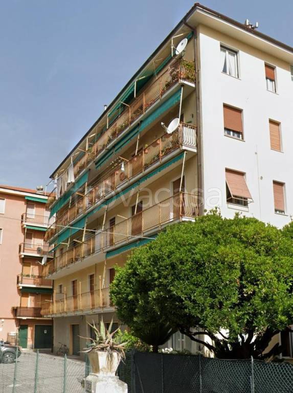 Appartamento in vendita a Varazze via Monte Grappa