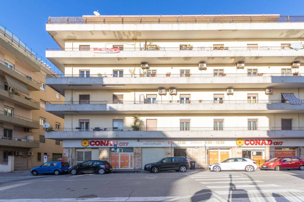 Appartamento in vendita a Cagliari via dei Colombi, 30