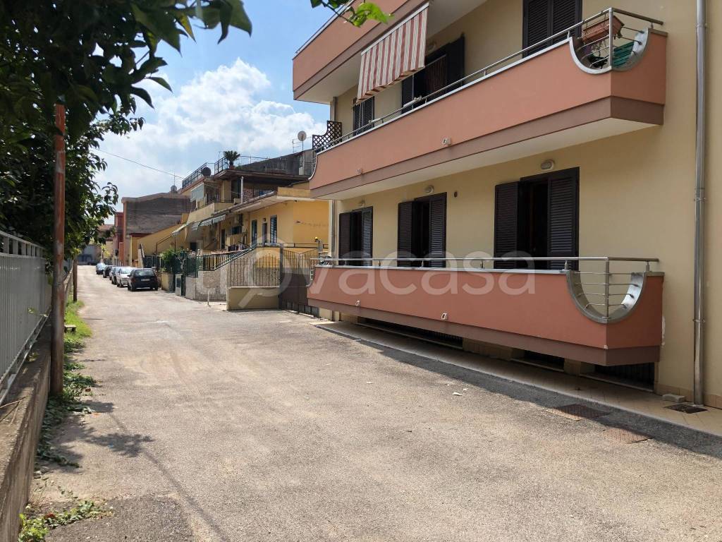 Appartamento in vendita a Maddaloni via Appia, 311