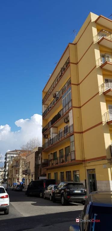 Appartamento in affitto a Messina via Placida
