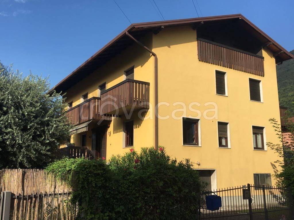 Appartamento in in vendita da privato a Darfo Boario Terme via Benvenuto Cellini, 9