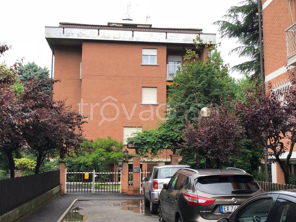 Appartamento in affitto a Torino via Giovanni Servais, 200A