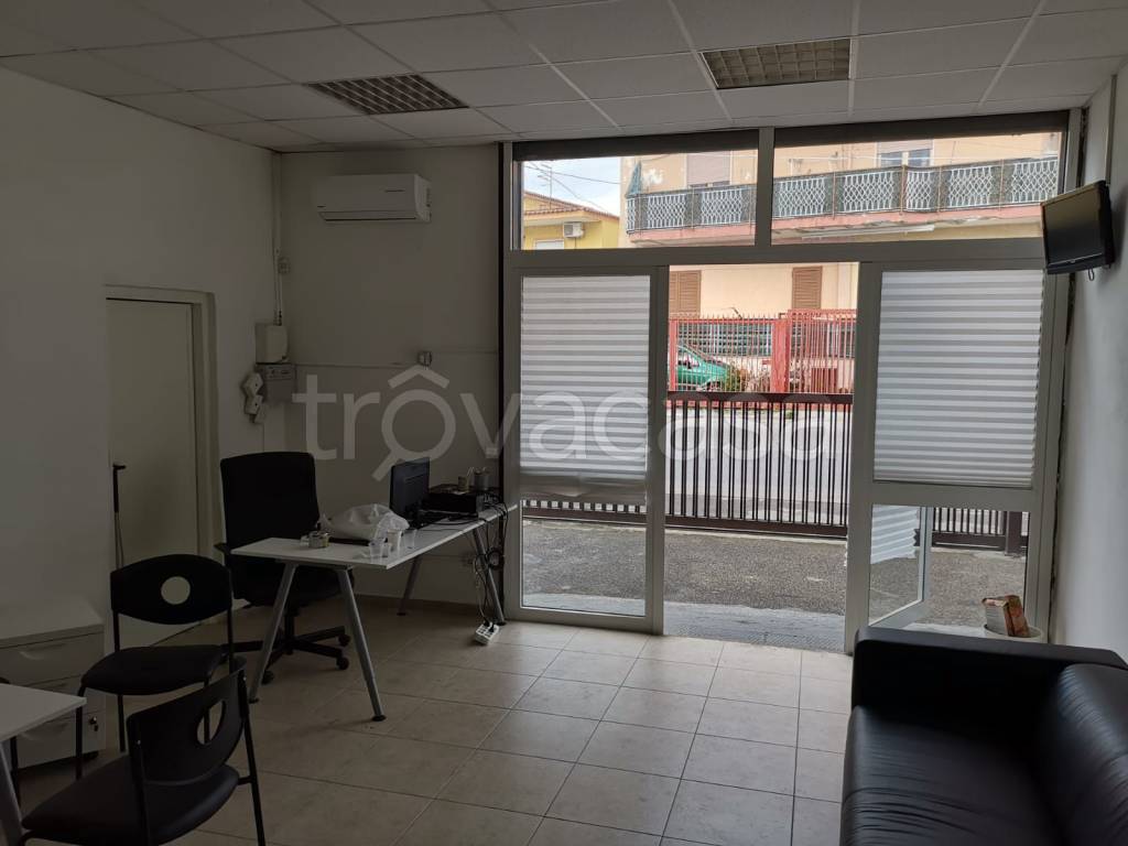 Ufficio in affitto a Giugliano in Campania via San Nullo