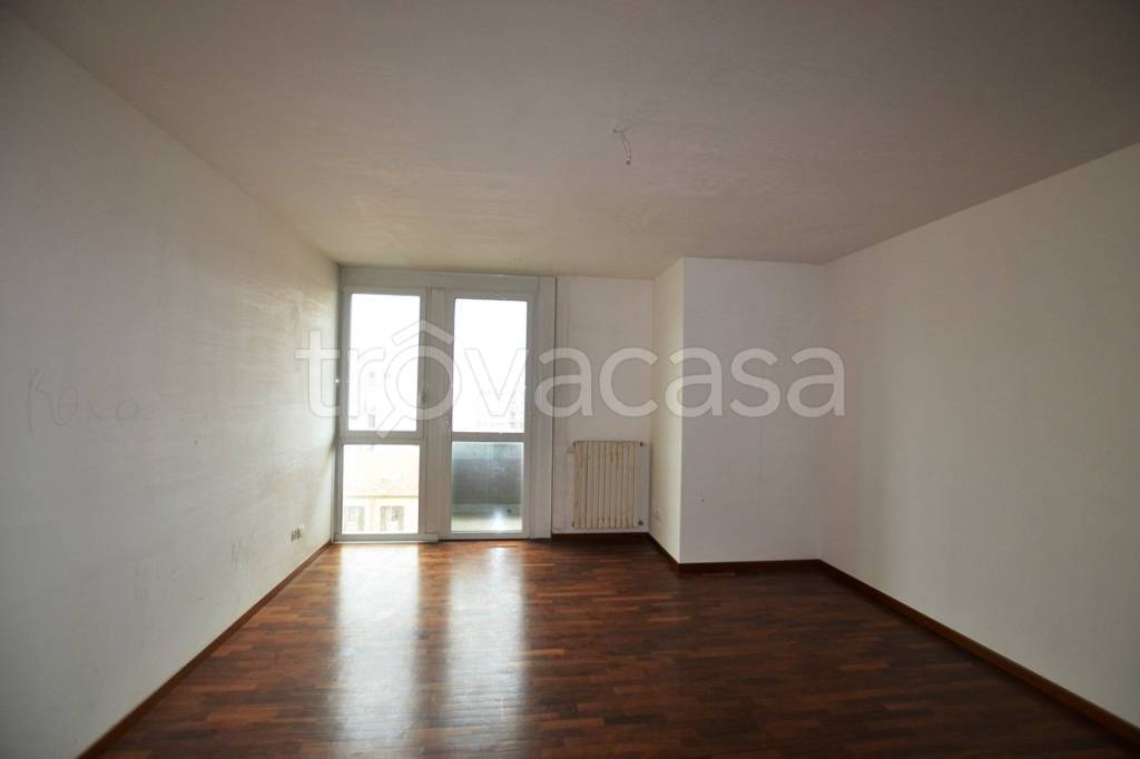 Appartamento in vendita a Biella via Alfonso Lamarmora, 17