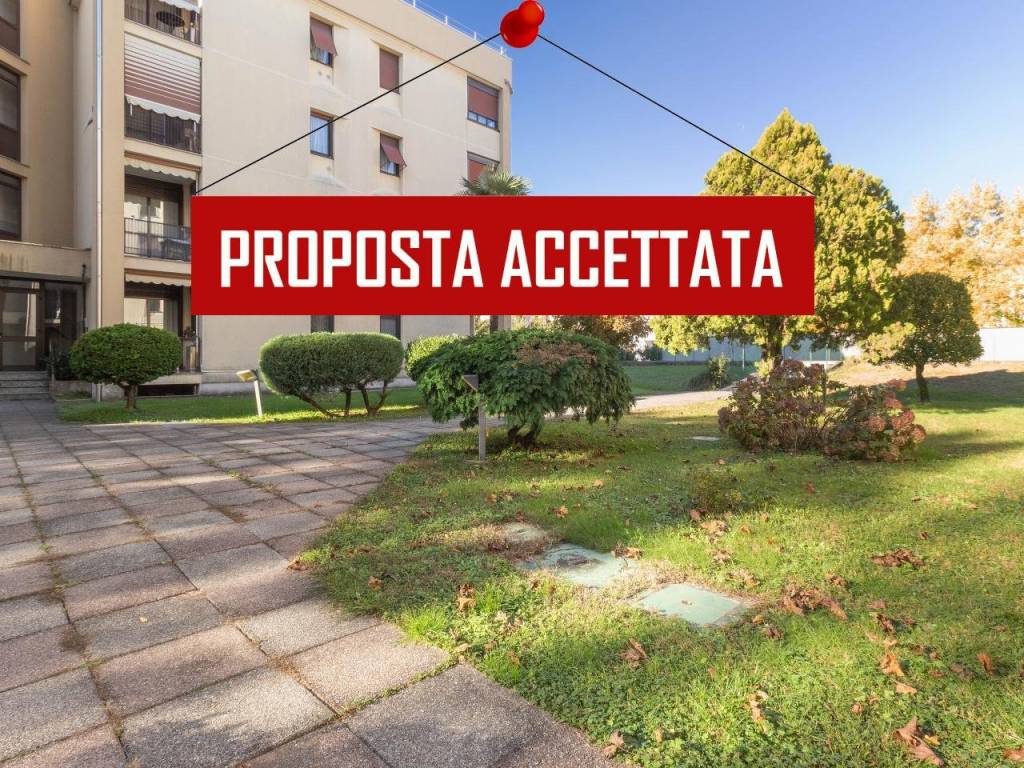 Appartamento in vendita a Cassano Magnago via Papa Giovanni xxiii, 9