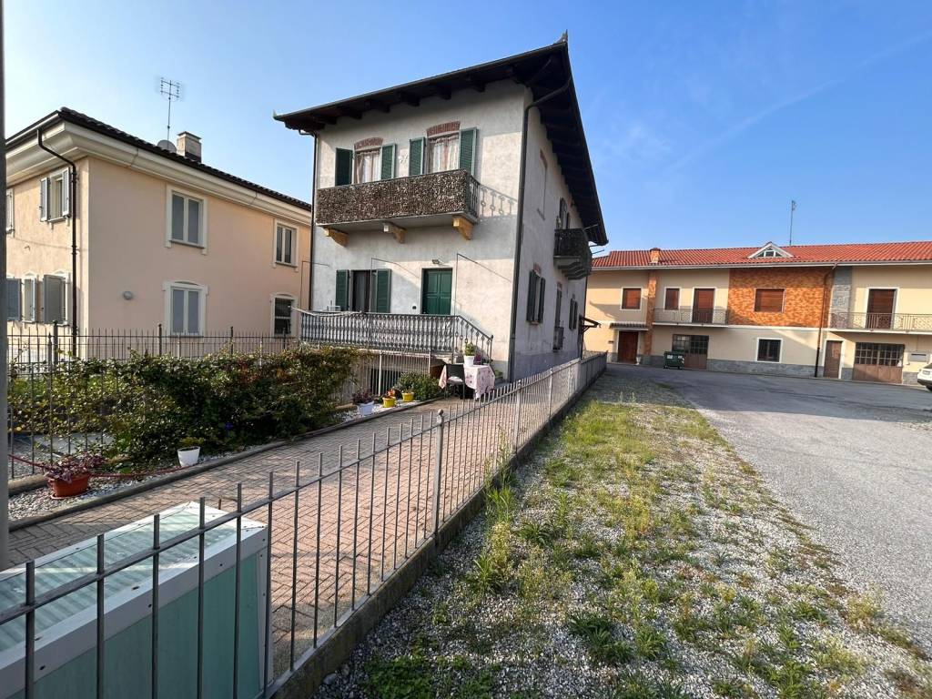 Appartamento in vendita a Beinette via Vittorio Veneto, 21/a