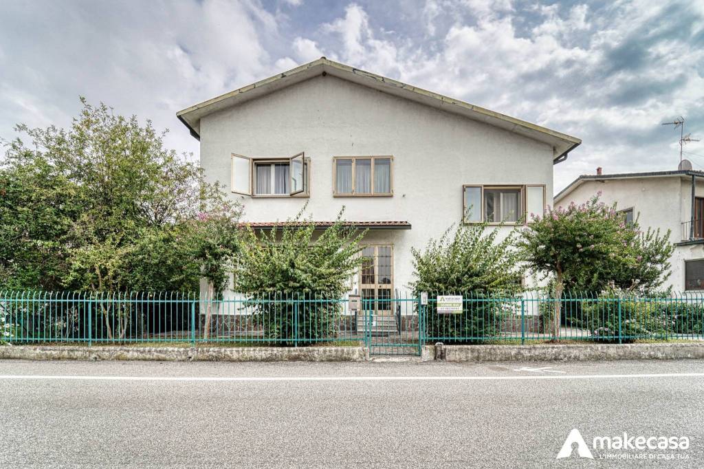 Villa in vendita a Dresano via Ciclamini, 2