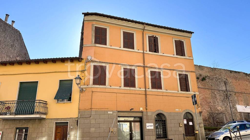 Appartamento in vendita a Marino via Cesare Battisti, 18