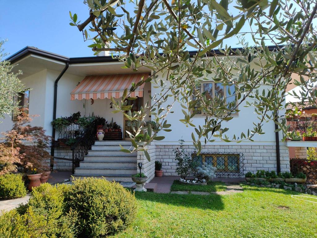 Villa in in vendita da privato a Gradisca d'Isonzo via Aquileia, 69