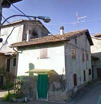 Casa Indipendente in in vendita da privato a Castelnovo ne' Monti località Pregheffio
